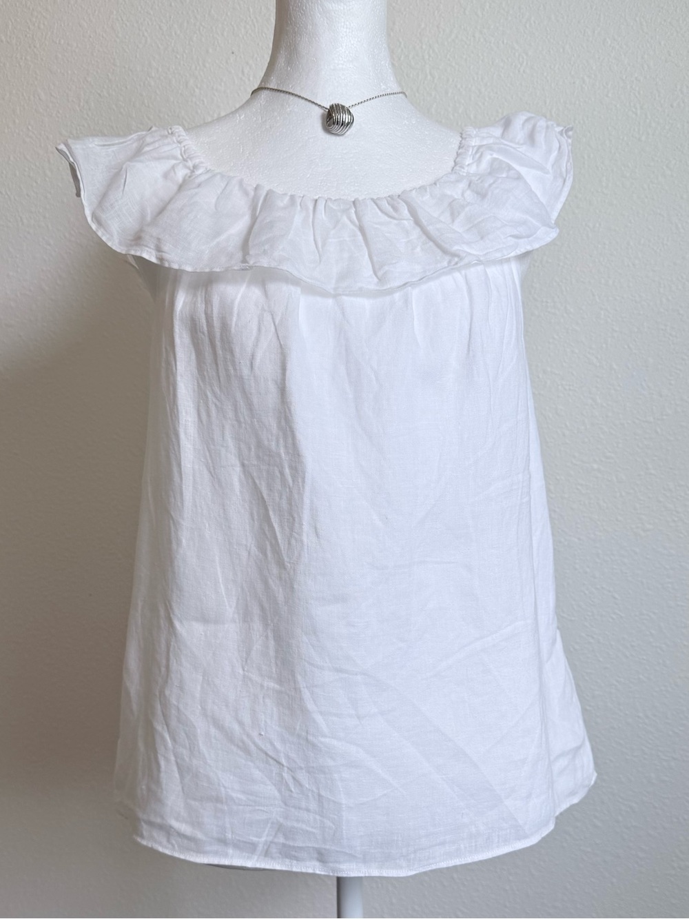 J Crew Linen Ruffle Sleeveless Blouse Cottage Whimsy Scandinavian